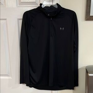 Under Armour Black Light Weight 1/4 zip